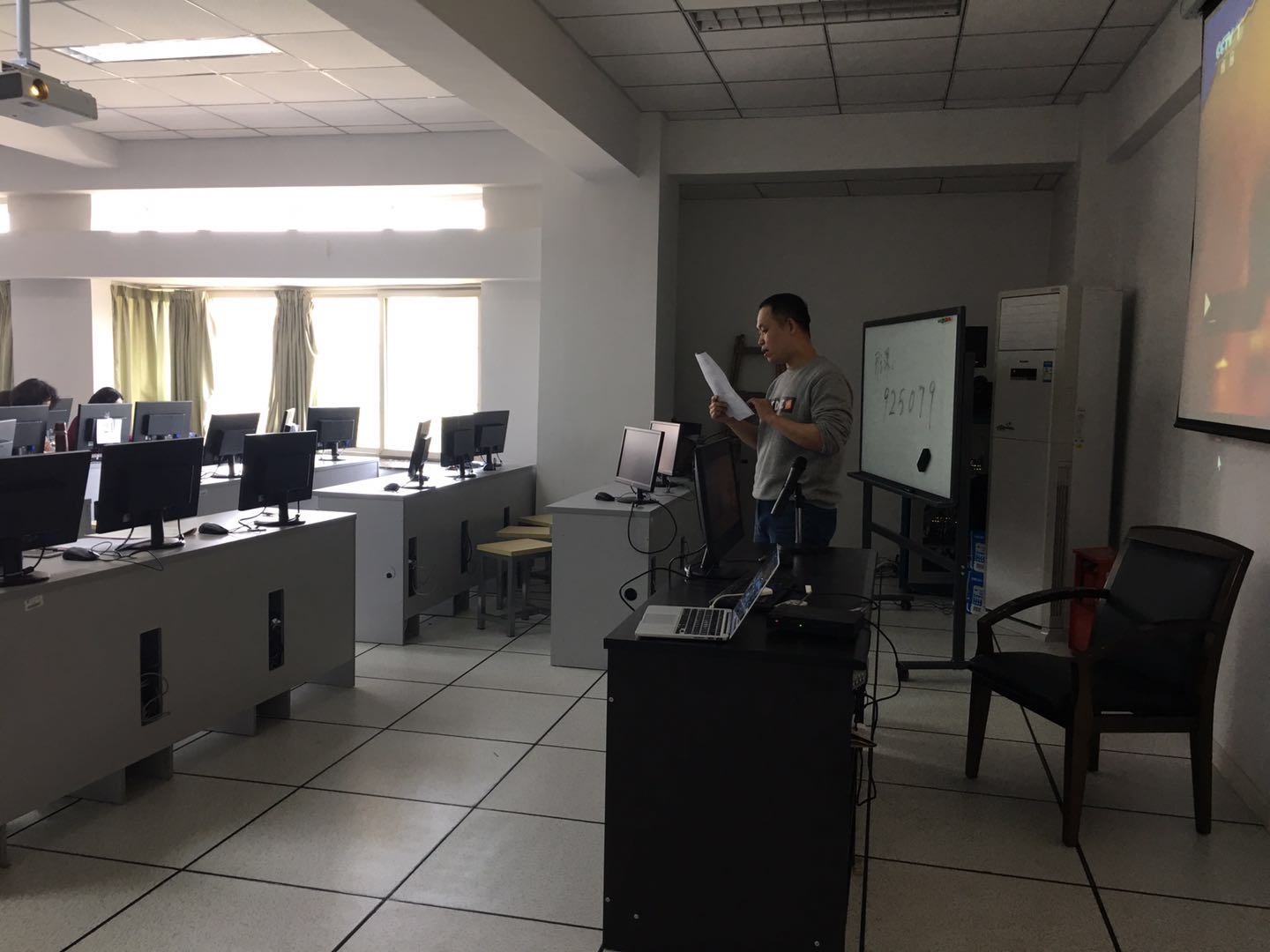 美狮贵宾会